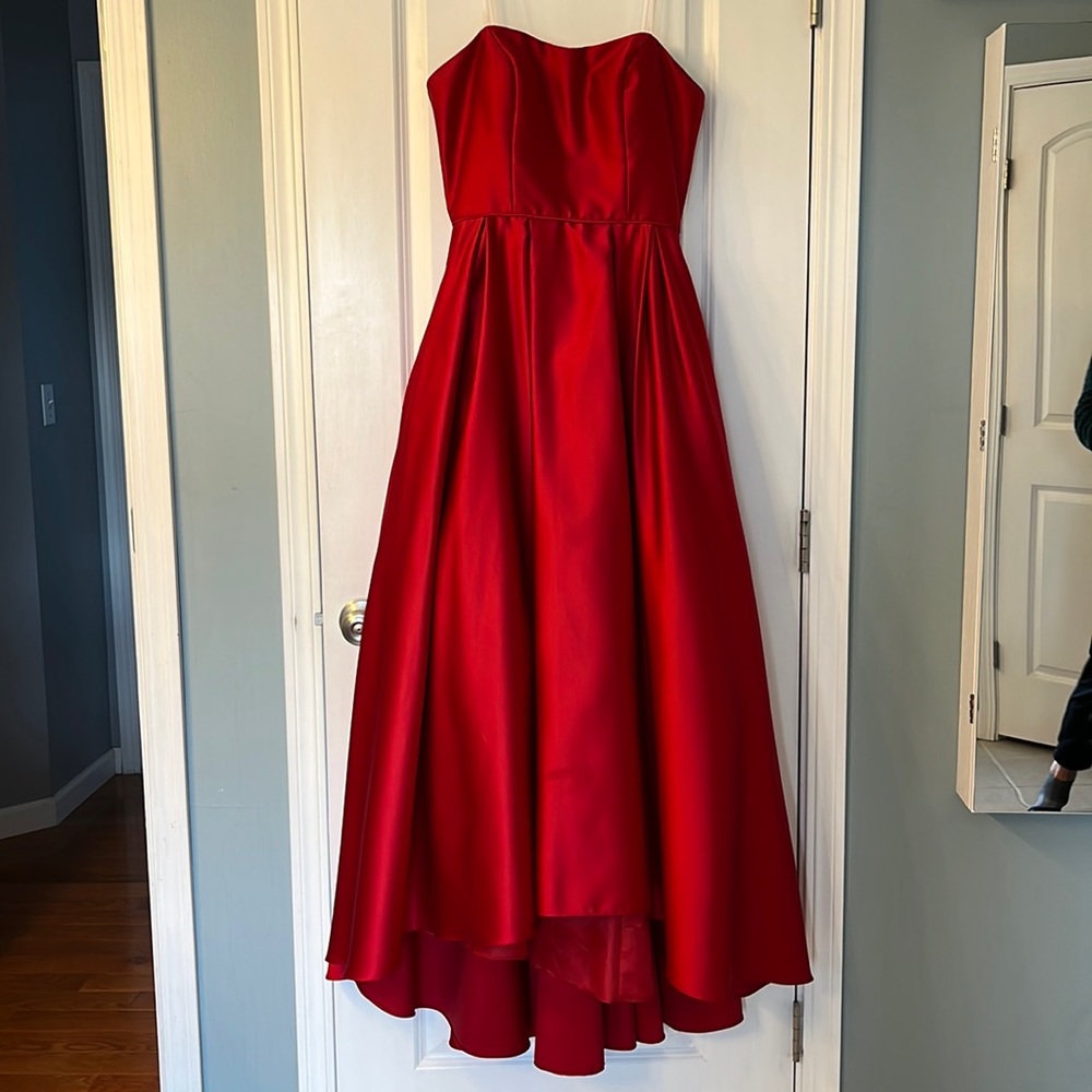 Stunning Red Prom Dress Evening Gown